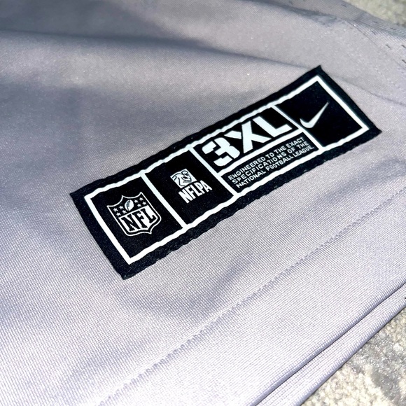 Super Bowl 57 Mahomes Jersey - Picture 4 of 4